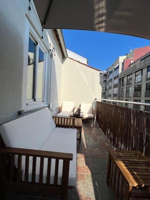 Atico Vintage Con Terraza Apartment Vigo Ngoại thất bức ảnh