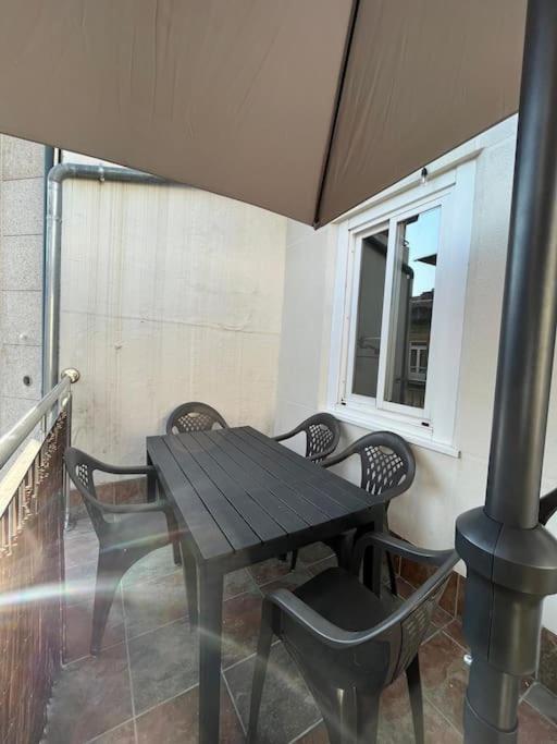 Atico Vintage Con Terraza Apartment Vigo Ngoại thất bức ảnh